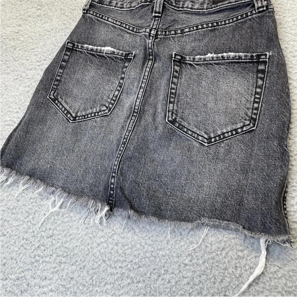 Abercrombie & Fitch Mini Skirt Women 00R 24 Black Gray Denim Raw Hem Y2K Party